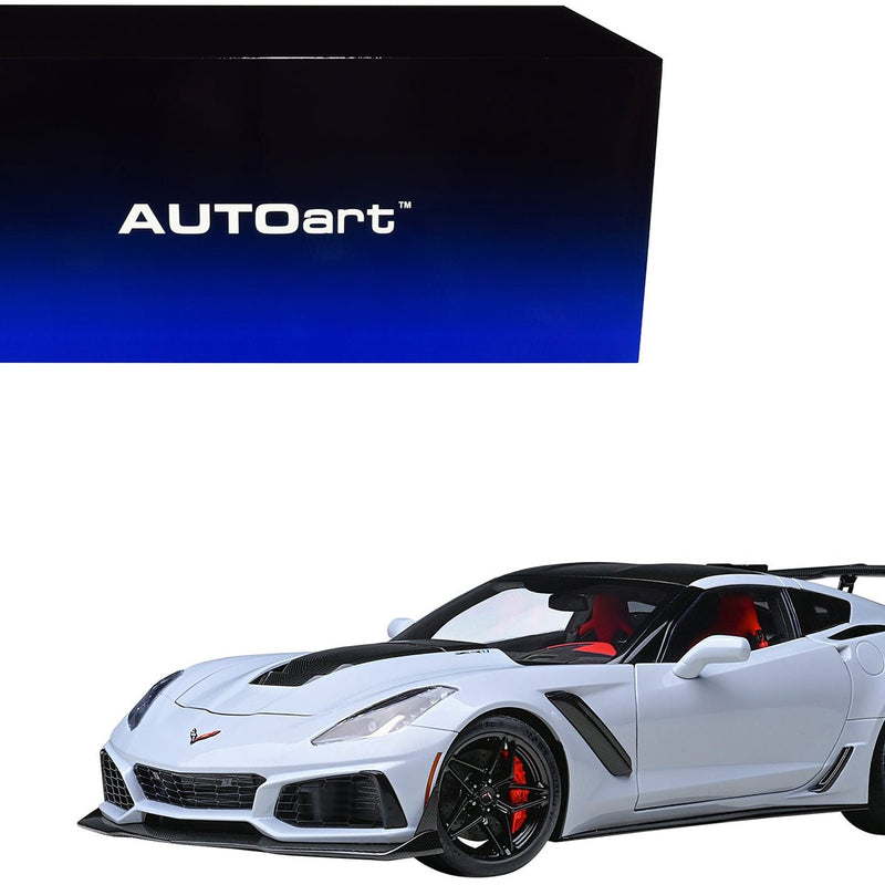 2019 Chevrolet Corvette C7 ZR1 Ceramic Matrix Gray Metallic with Carbon Top 1/18 Model Car by Autoart - Asmota