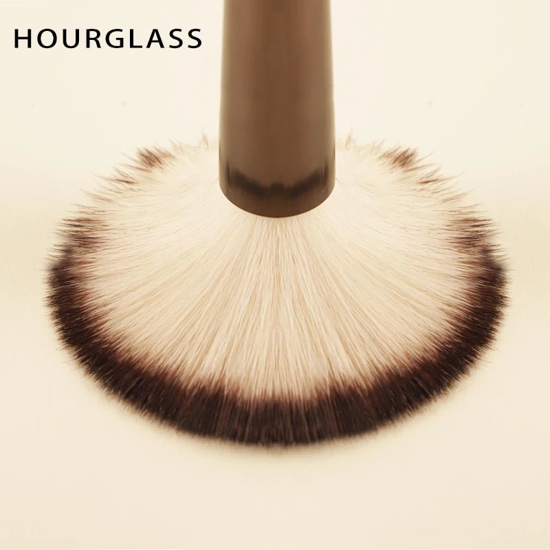 Hourglass Makeup Brush All Kinds Eyeshadow Foundation Concealer Powder Bronzer Blusher Eyeliner Retractable Professional Brushes - Asmota