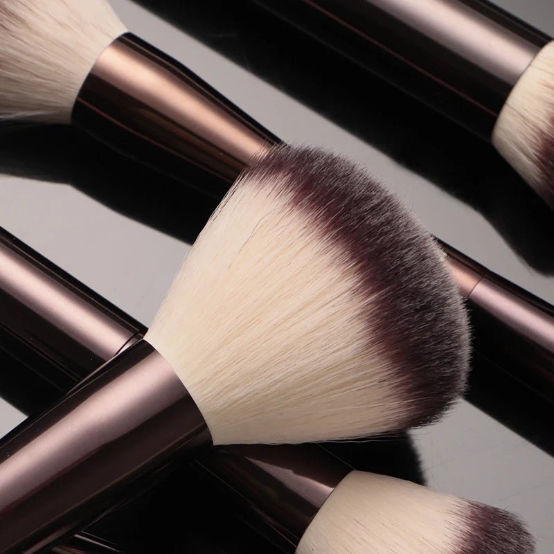 Hourglass Makeup Brush Set & Kit Include Powder Foundation Concealer Lip Blusher Bronzer Eyeshadow Eyeliner Highlight Brush - Asmota